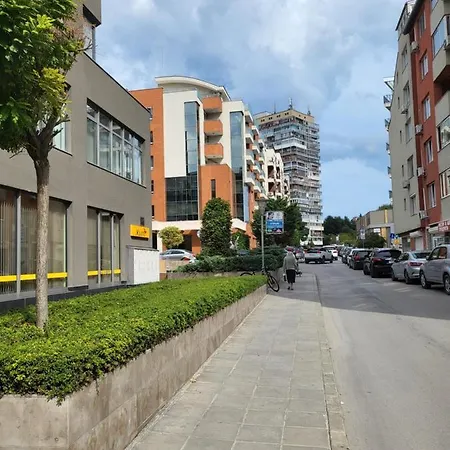 Ivaia 2 * Varna